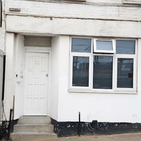 Hotel 140 Midland Road Luton  Zewnętrze zdjęcie